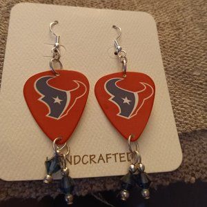 Selling women's Houston Texans guitar pick earrings